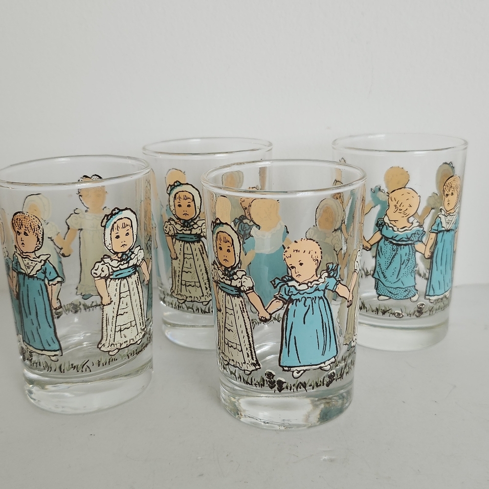 set of 4 Vintage Holly Hobbie Prairie Girls kids Drinking Glasses 5oz.